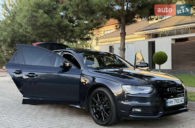 Седан Audi A4 2014 в 
