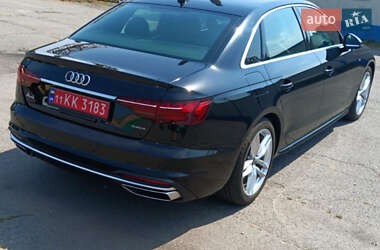 Седан Audi A4 2023 в Киеве