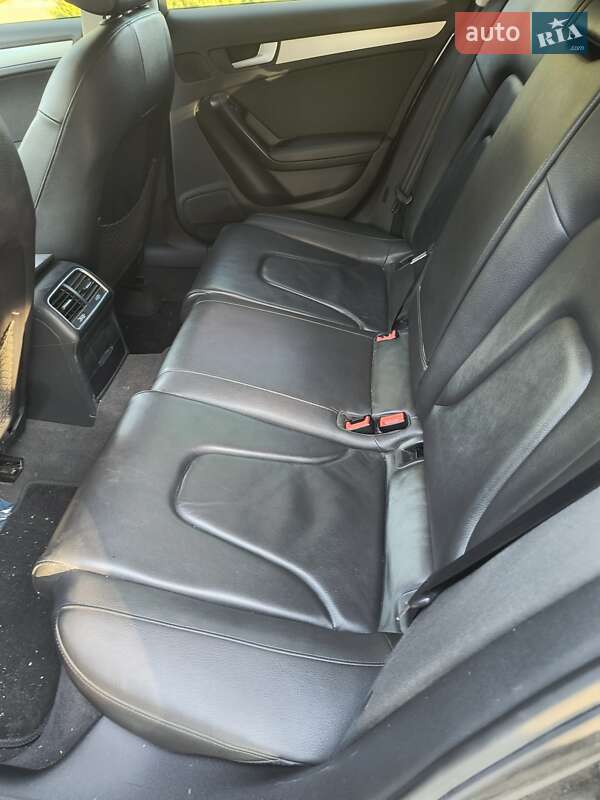 Универсал Audi A4 2009 в Днепре