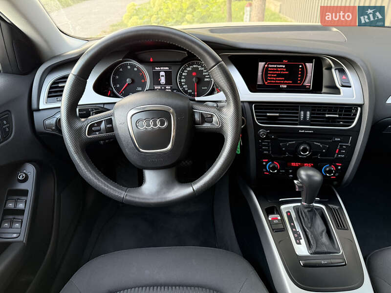 Универсал Audi A4 2011 в Киеве