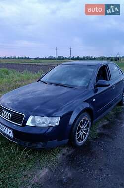 Седан Audi A4 2002 в Зенькове