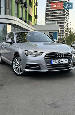 Седан Audi A4 2016 в 