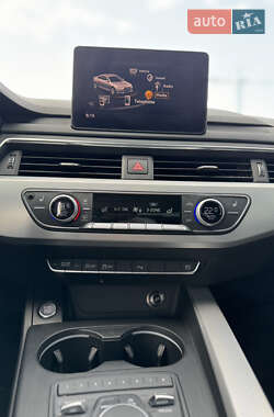 Седан Audi A4 2016 в 