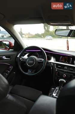 Седан Audi A4 2013 в Виннице