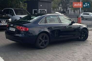Седан Audi A4 2010 в 