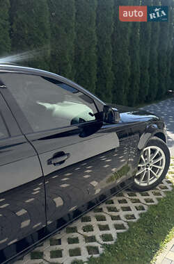 Седан Audi A4 2013 в 