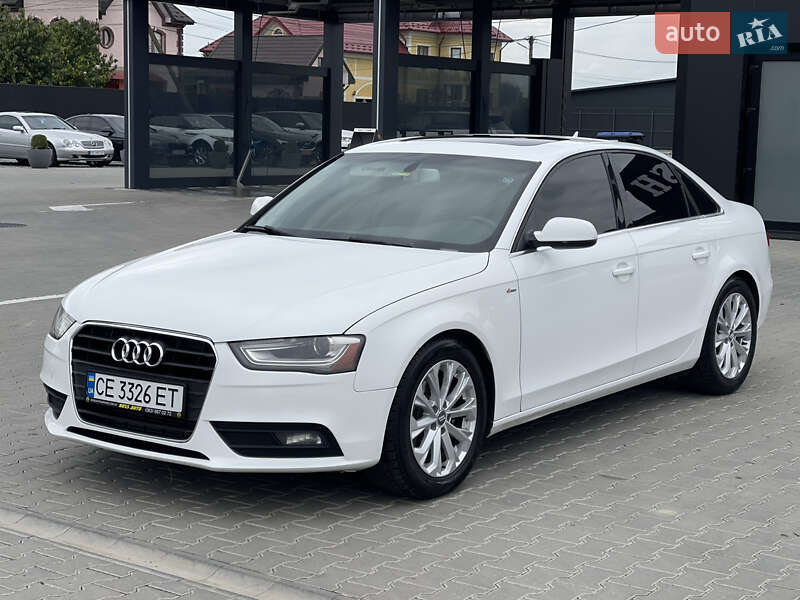 Седан Audi A4 2012 в 