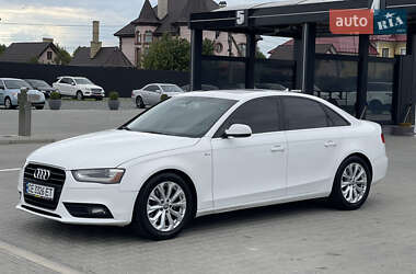 Седан Audi A4 2012 в 