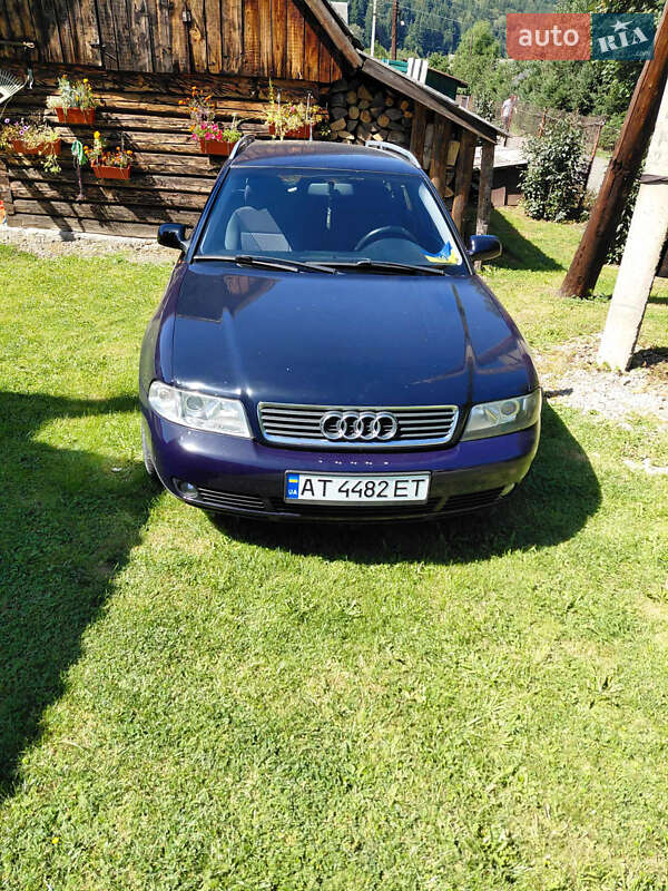 Универсал Audi A4 1999 в Татарове