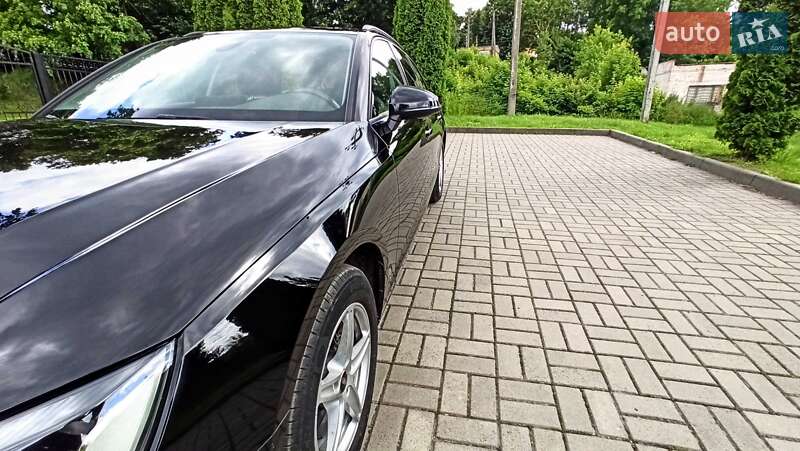 Универсал Audi A4 2020 в Прилуках