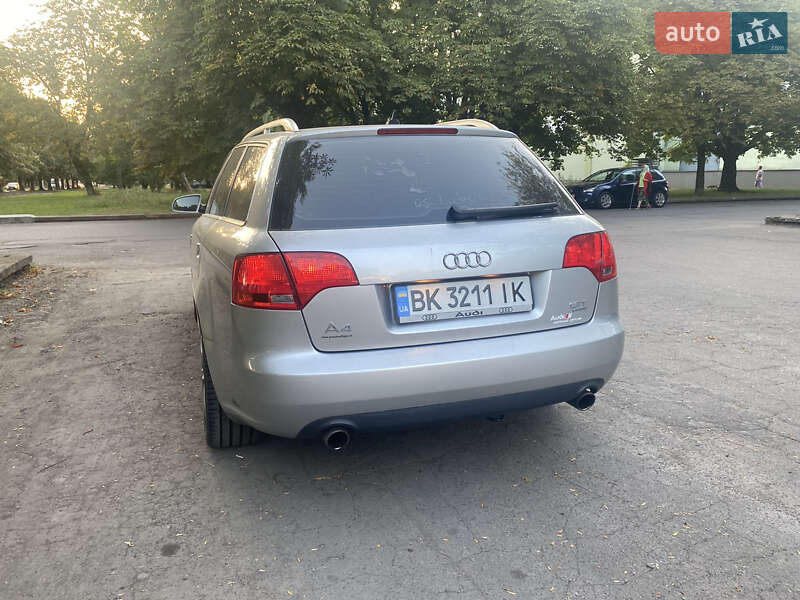 Универсал Audi A4 2004 в Ровно