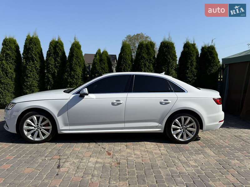 Седан Audi A4 2017 в Рівному