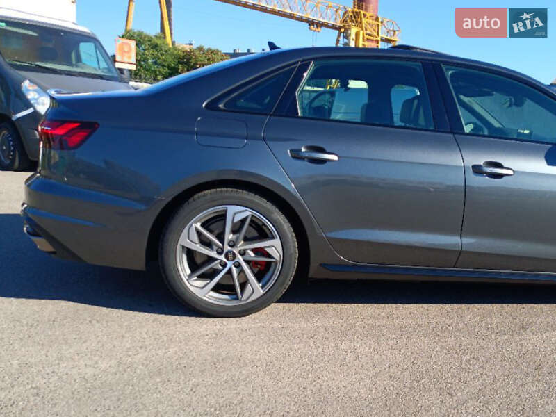 Седан Audi A4 2023 в Киеве фото 49 Седан Audi A4 2023 в Киеве