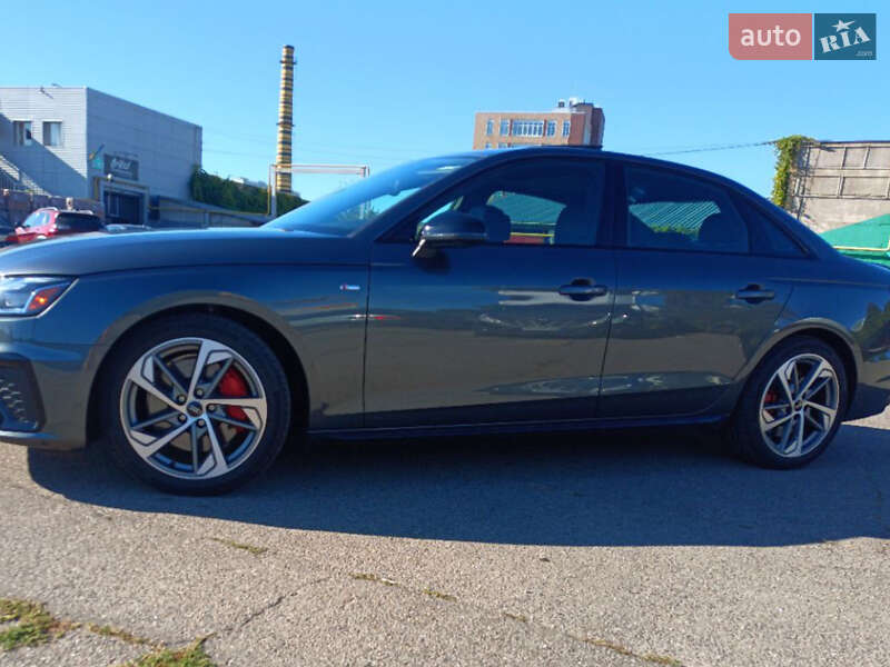 Седан Audi A4 2023 в Киеве фото 45 Седан Audi A4 2023 в Киеве