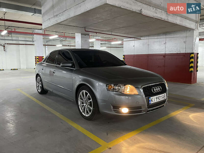 Седан Audi A4 2005 в 