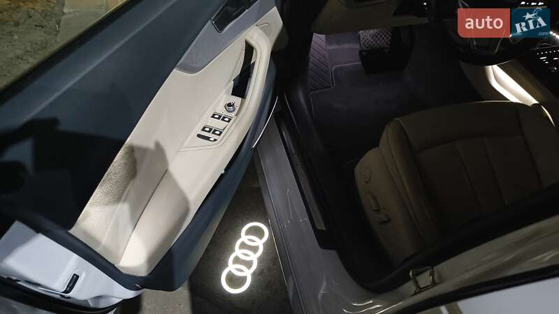Универсал Audi A4 2017 в Одессе