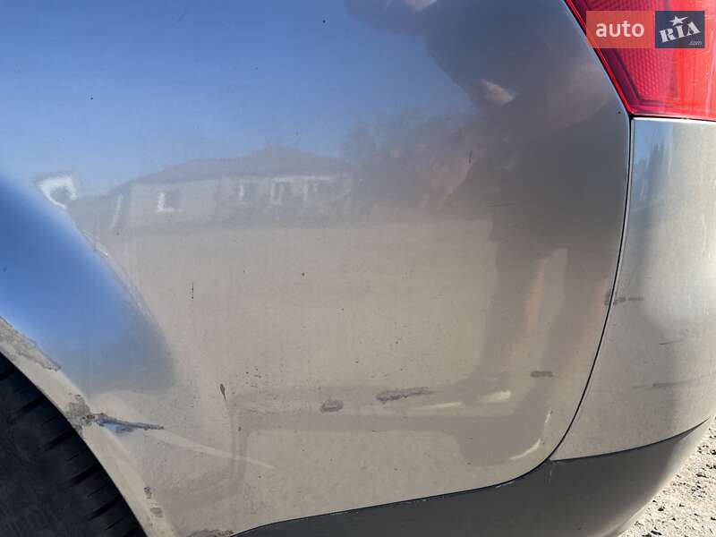 Седан Audi A4 2001 в Путивле