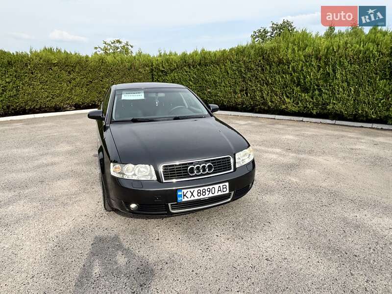 Седан Audi A4 2003 в Харькове