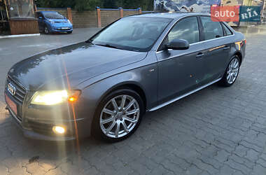 Седан Audi A4 2012 в Володимирі