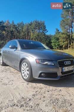 Седан Audi A4 2012 в 