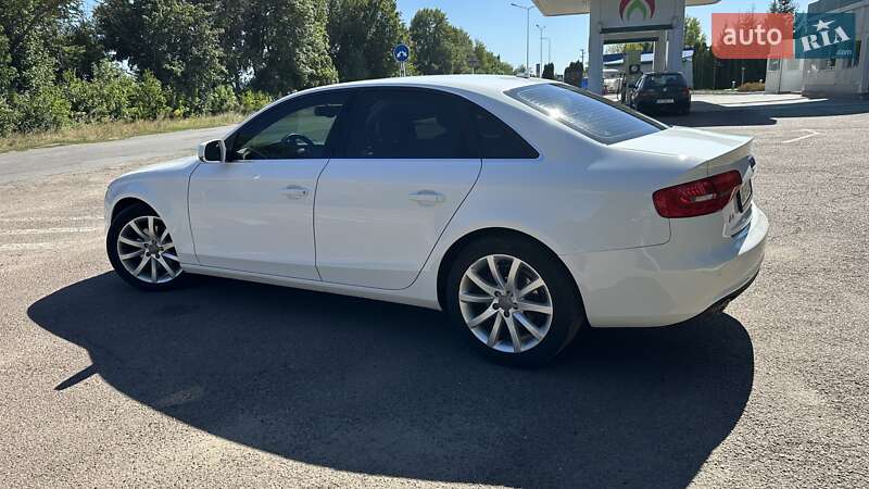 Седан Audi A4 2014 в Бершади