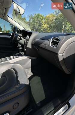 Седан Audi A4 2014 в 