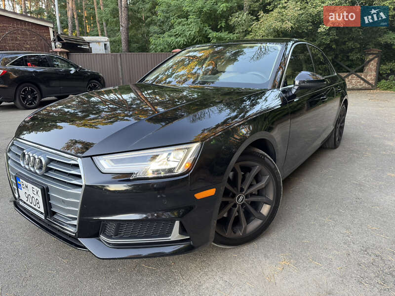 Седан Audi A4 2019 в Киеве
