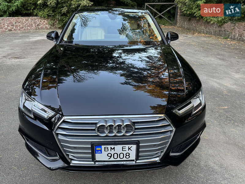 Седан Audi A4 2019 в Киеве