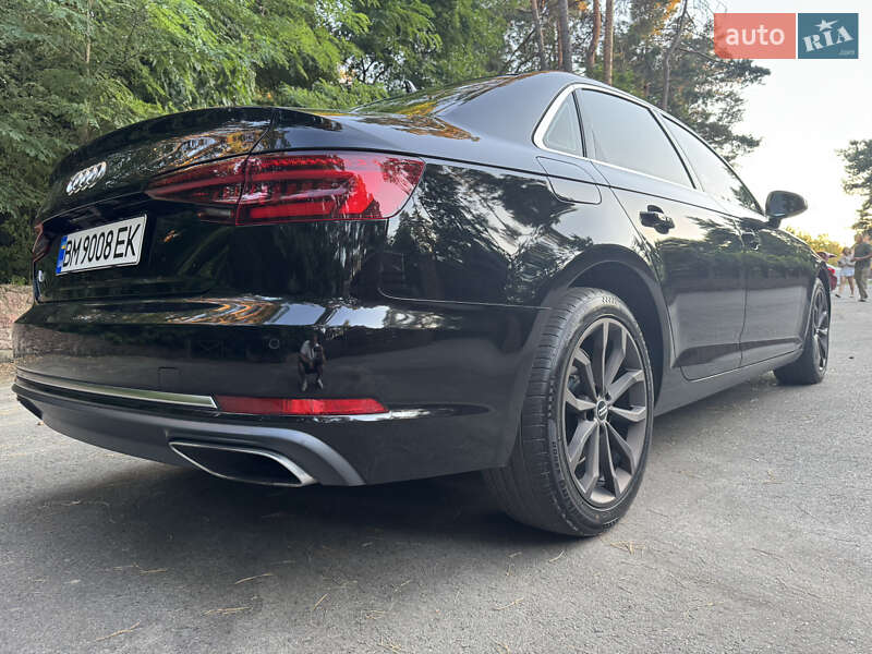 Седан Audi A4 2019 в Киеве
