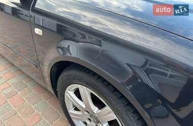 Седан Audi A4 2004 в 