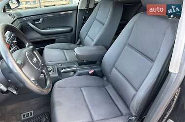 Седан Audi A4 2004 в 
