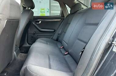 Седан Audi A4 2004 в 