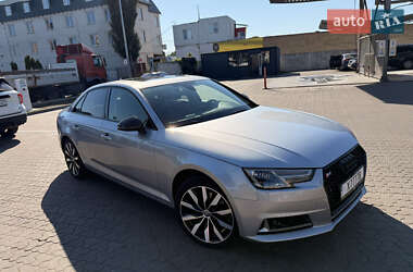 Седан Audi A4 2017 в 
