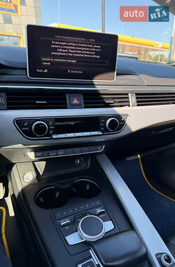 Седан Audi A4 2017 в 