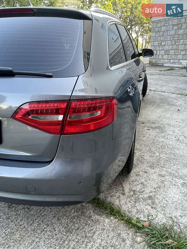 Универсал Audi A4 2014 в Ивано-Франковске