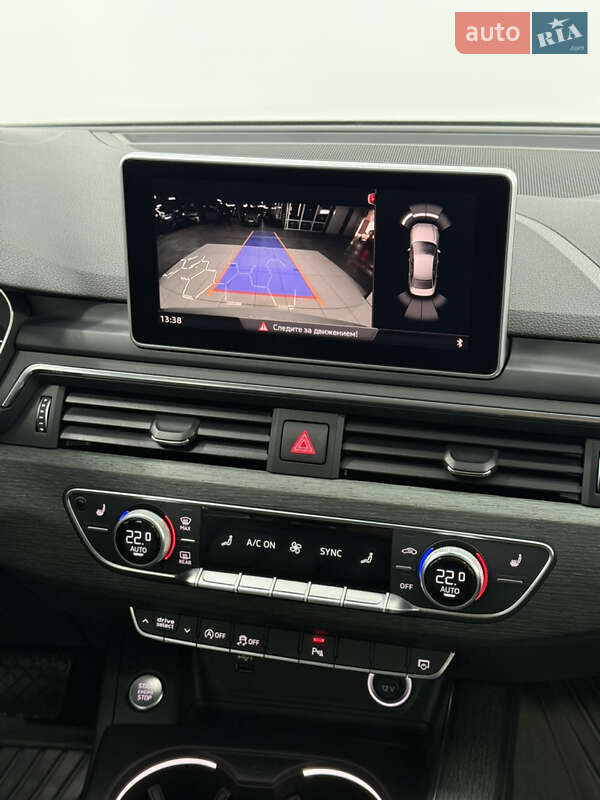 Седан Audi A4 2018 в Одессе