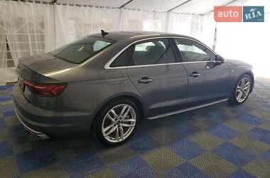 Седан Audi A4 2022 в 