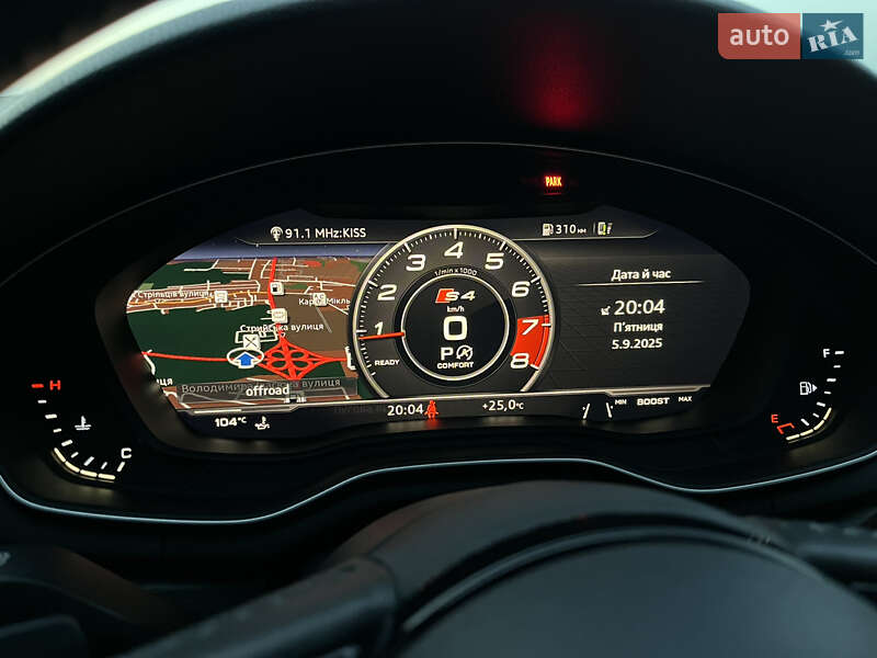 Седан Audi A4 2018 в Львові