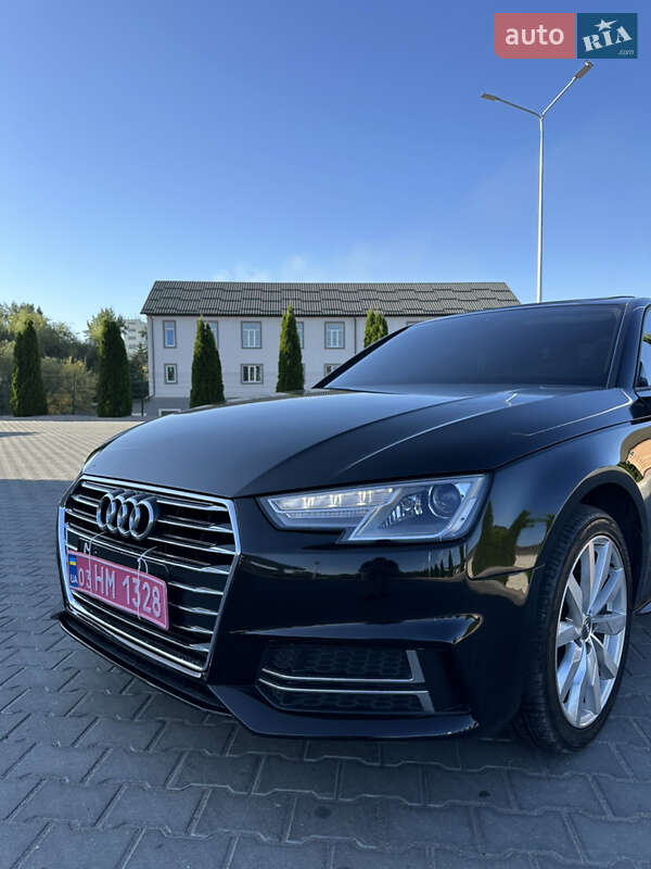 Седан Audi A4 2018 в Виннице