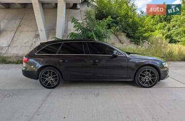 Универсал Audi A4 2012 в 
