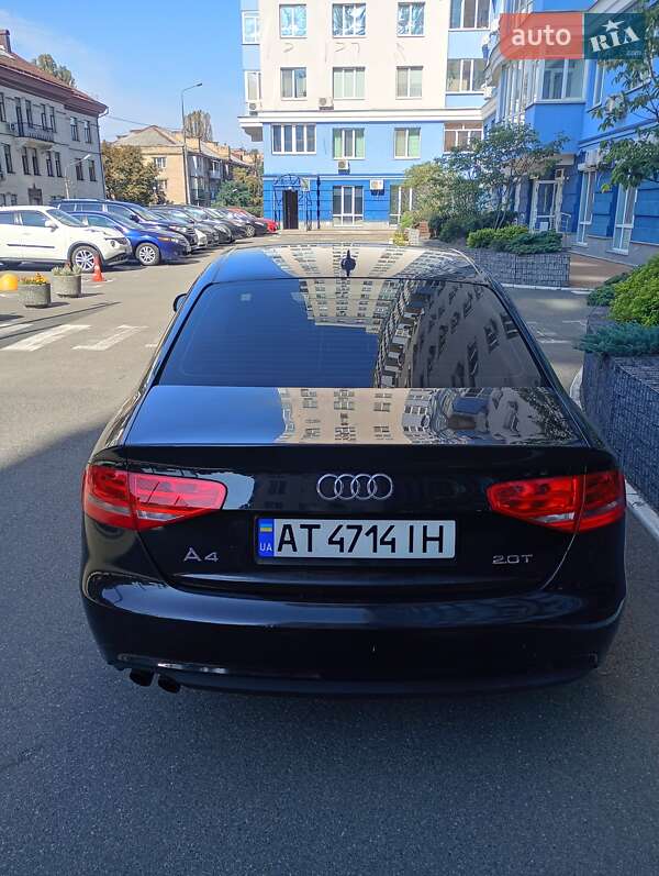 Седан Audi A4 2013 в Києві