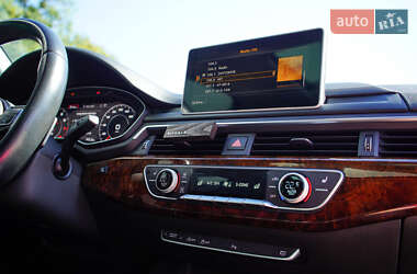 Седан Audi A4 2016 в 