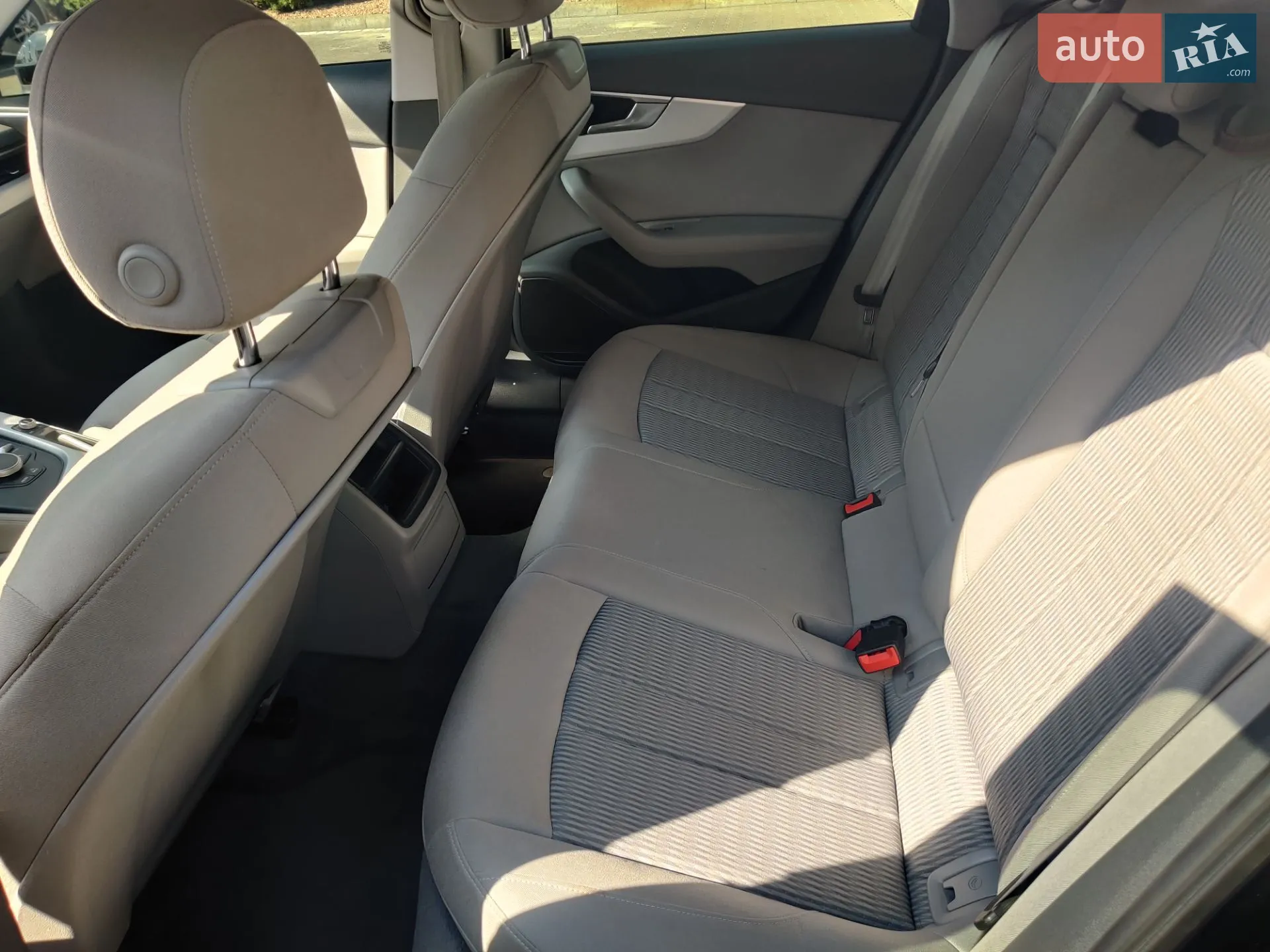 2016 Audi A4 - мініатюра 13