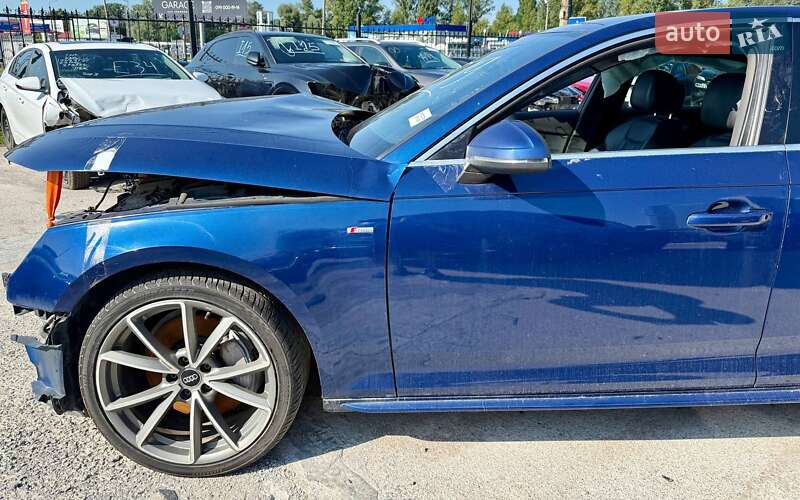 Седан Audi A4 2016 в Києві