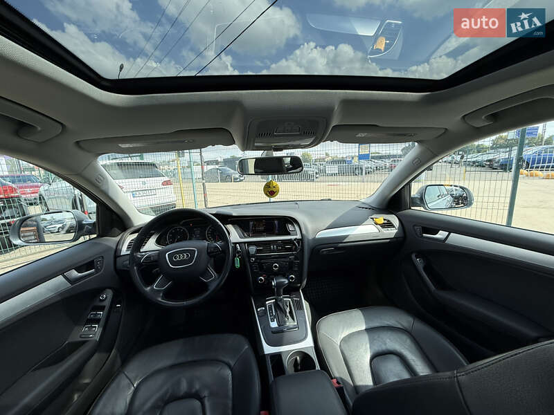 Седан Audi A4 2014 в Києві
