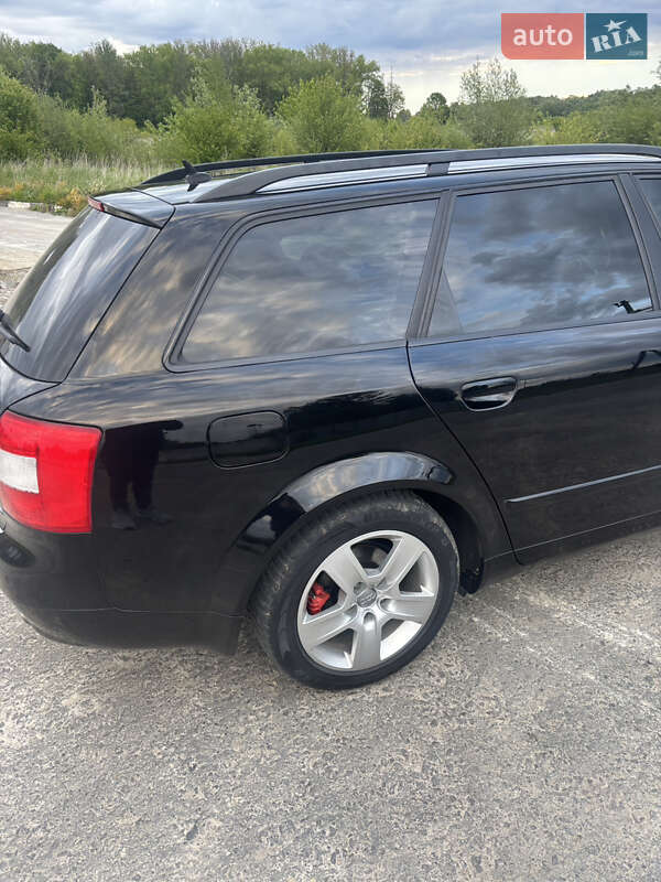 Универсал Audi A4 2004 в Старом Самборе