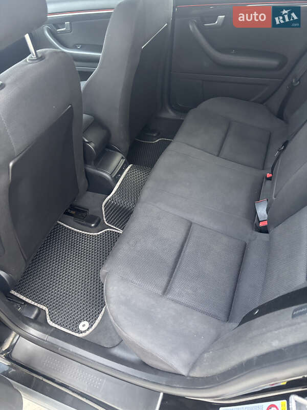 Универсал Audi A4 2004 в Старом Самборе