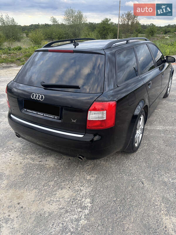 Универсал Audi A4 2004 в Старом Самборе