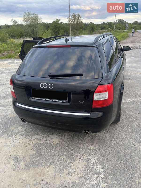 Универсал Audi A4 2004 в Старом Самборе