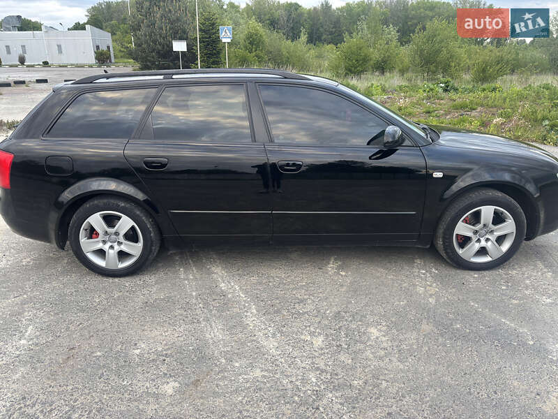 Универсал Audi A4 2004 в Старом Самборе